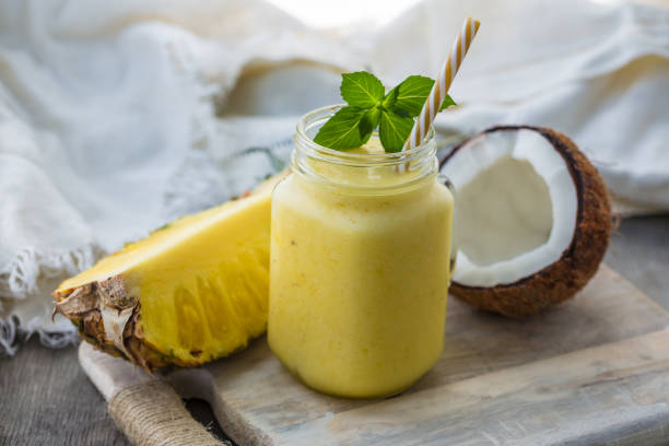 Tropické smoothie s ananásom a kokosom